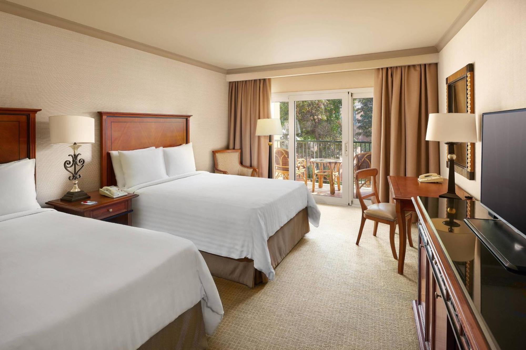 Hotel Marriott & Omar Khayyam Casino Giza